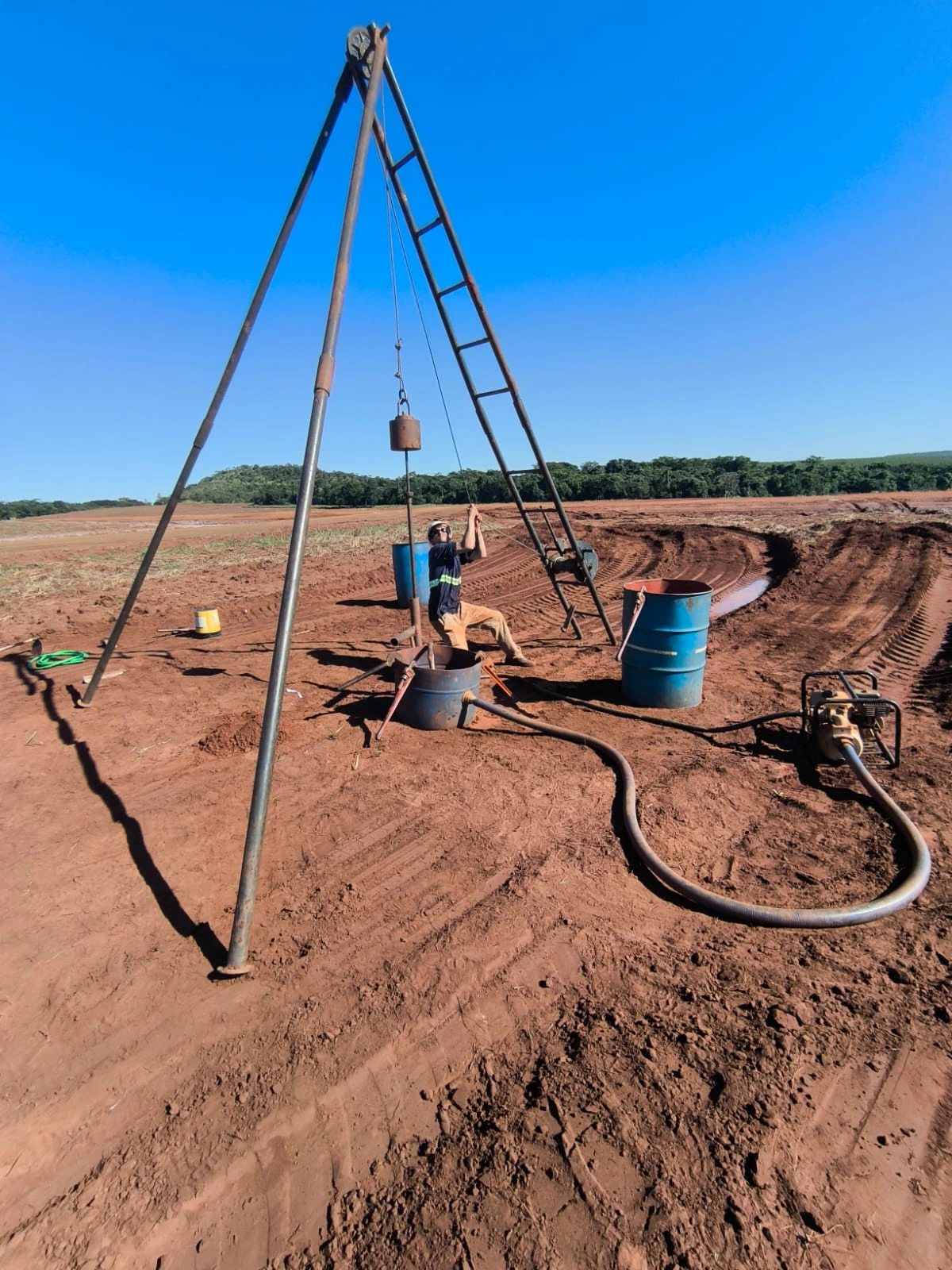 Análise de solo em campo - Sondagem SPT Curitiba
